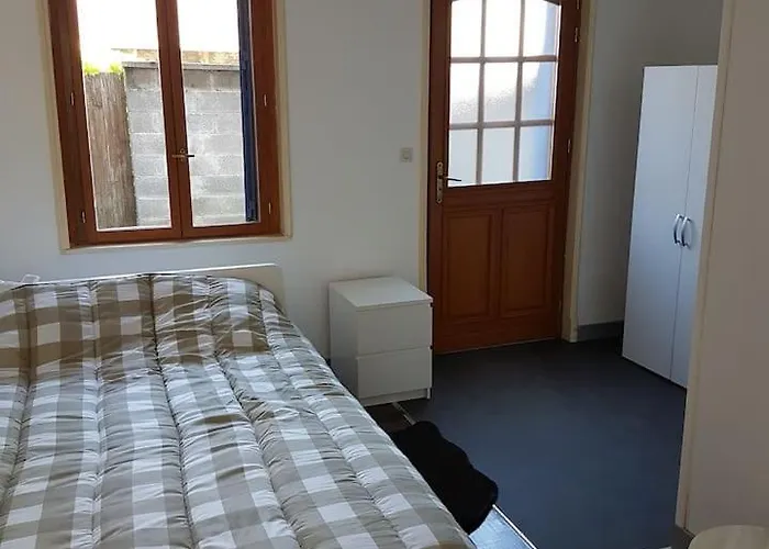 F1 Centre Apartament *